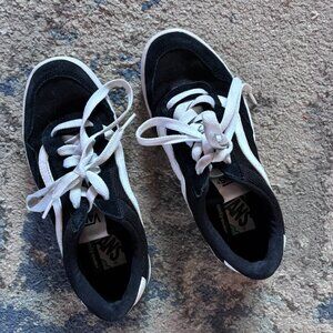 Vans Comfy Cush Black and White Old Skool Shoe